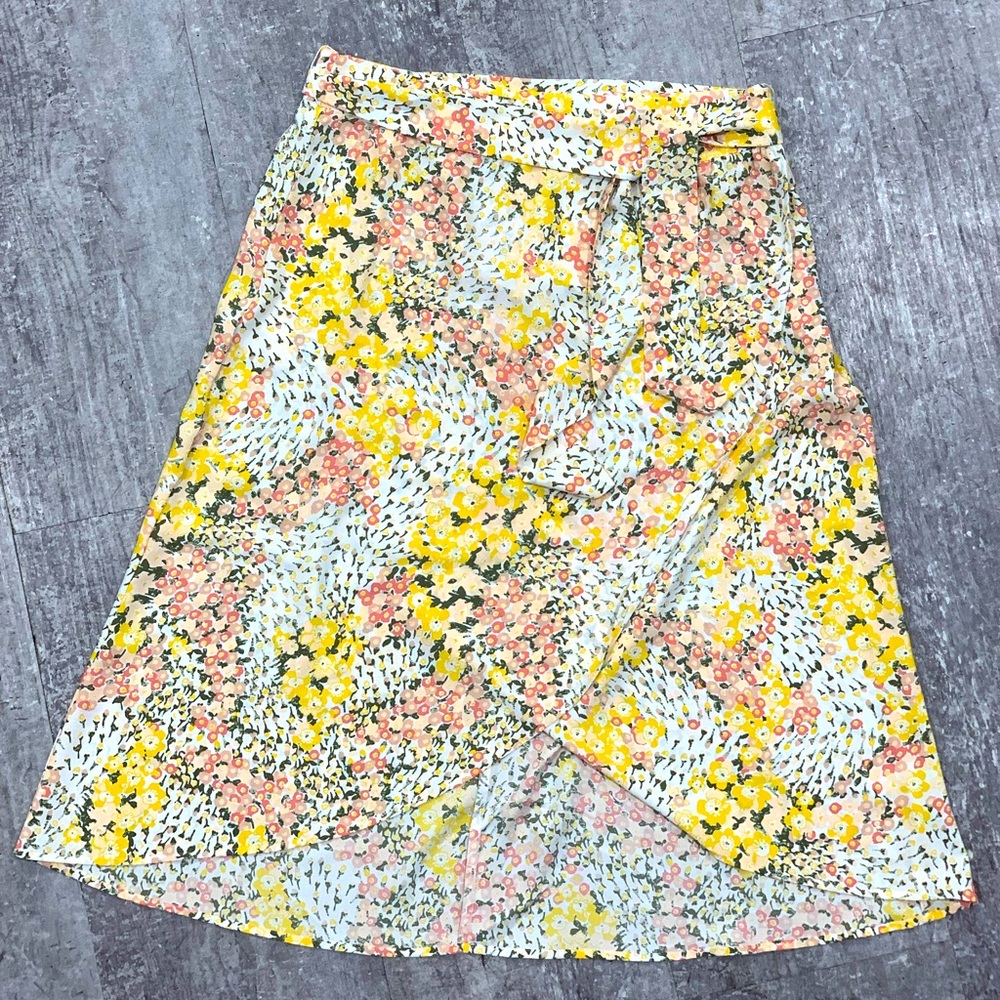 LOFT Outlet Skirt LIKE NEW